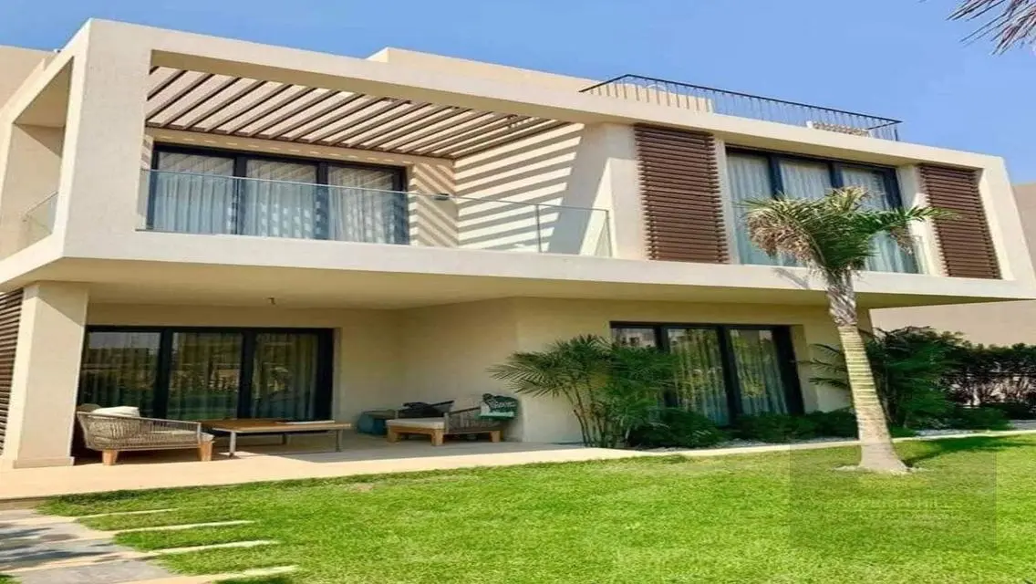 Luxury Home with Modern Design in the Heart of the City