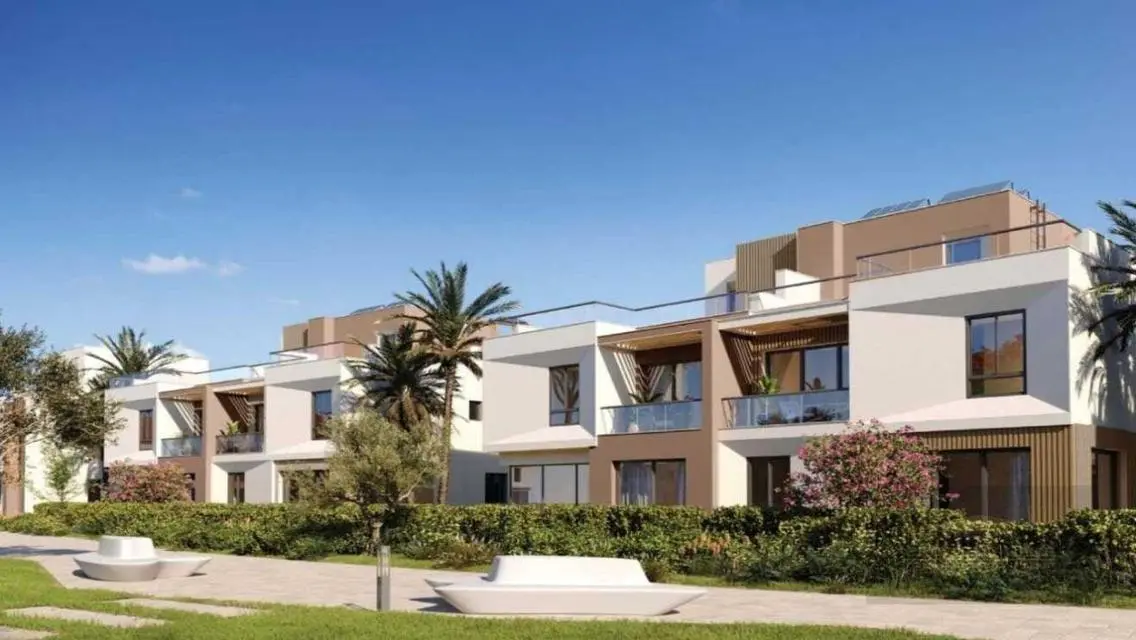 Luxury Apartment 200 Sqm with Private Garden and Pool