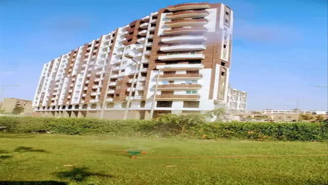 Luxury Apartment with Balcony and Shared Gym in the City Center