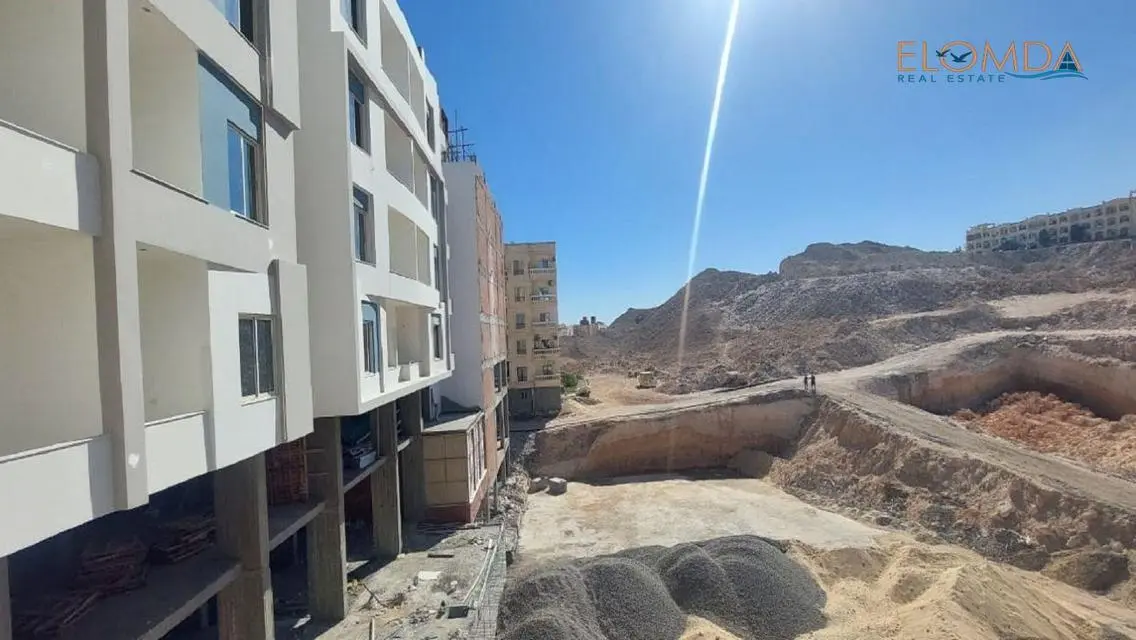 ICONIC Resort 4