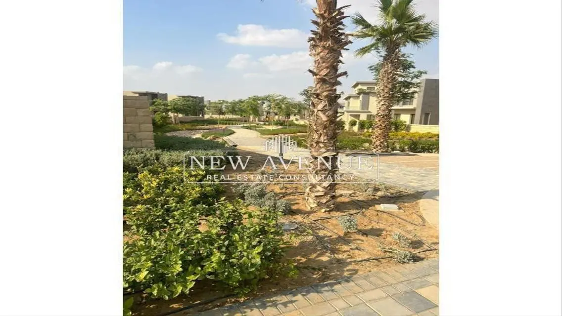 Luxury Apartment in SLR IRI-217