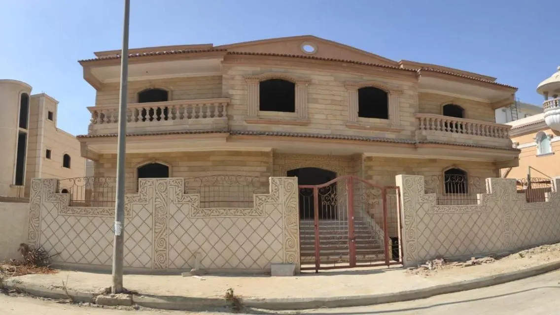 Luxury Apartment for Sale - 250 sqm in Prime Location