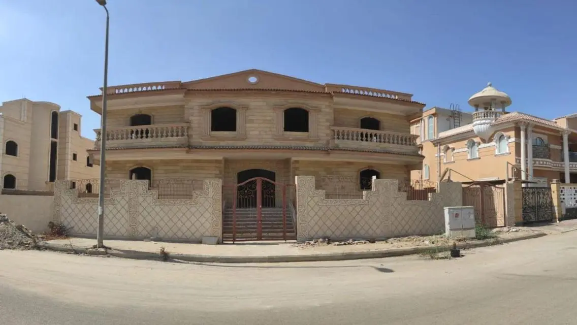 Luxury Apartment for Sale - 250 sqm in Prime Location