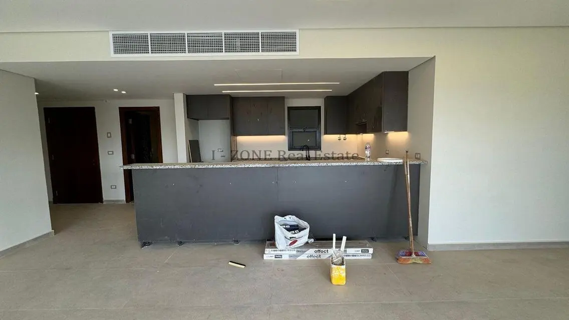 Luxury Apartment in i-zone Area