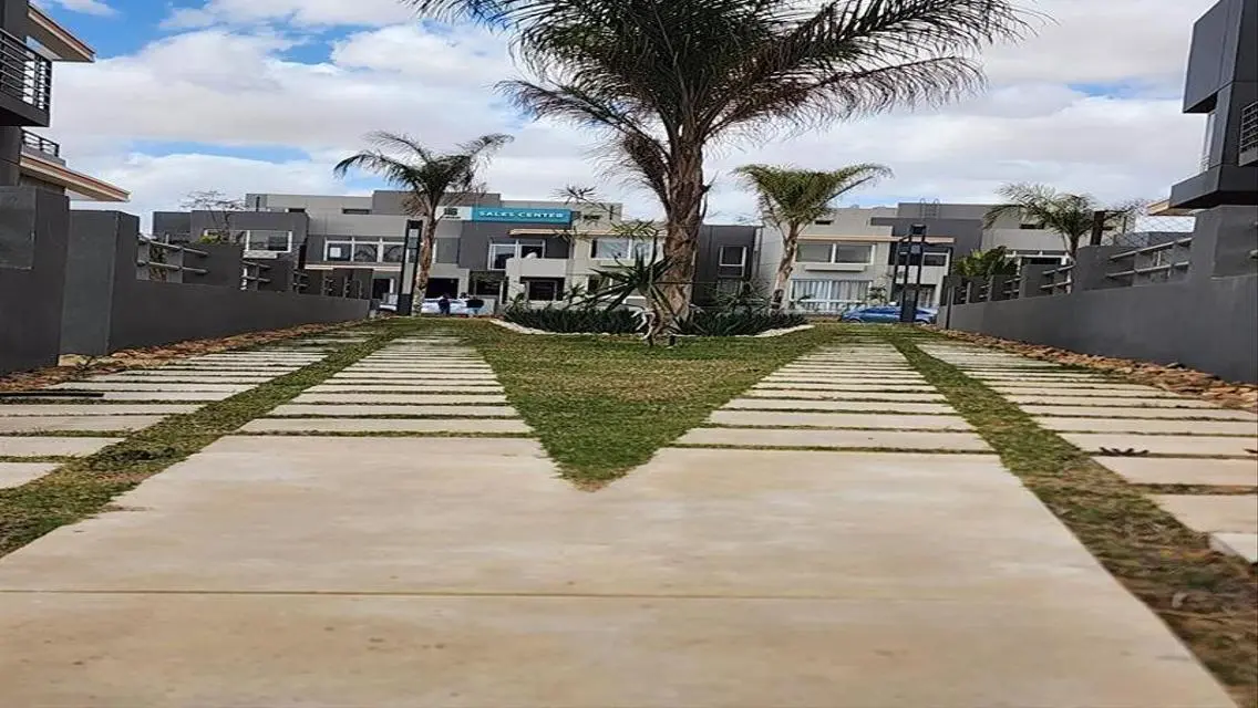 Luxury 3-Bedroom Apartment in Prime Location