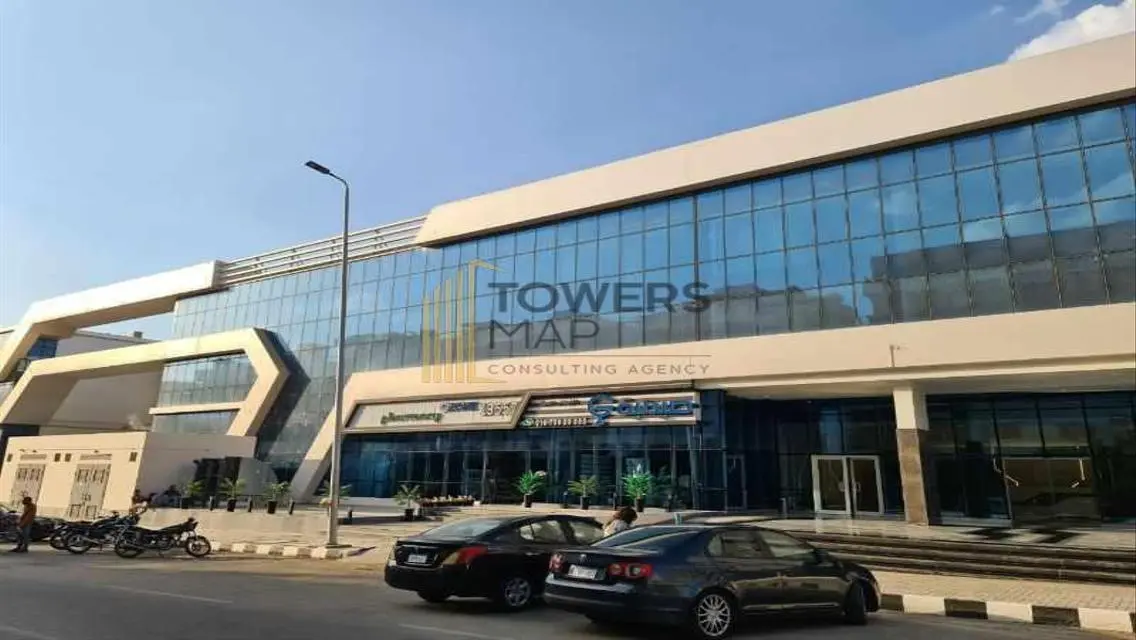 عمارة سكنية رائعة مع موقف مغطى