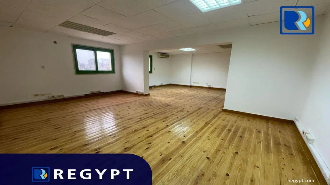 Invest in a Modern Office Space of 700 sqm at an Excellent Price