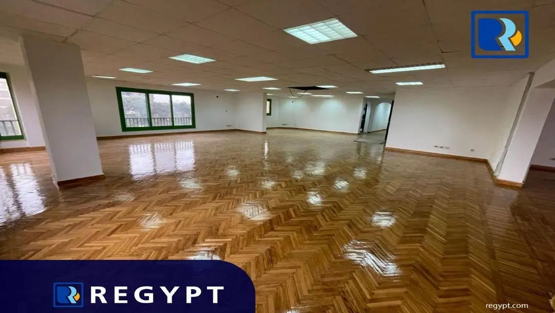 Invest in a Modern Office Space of 700 sqm at an Excellent Price