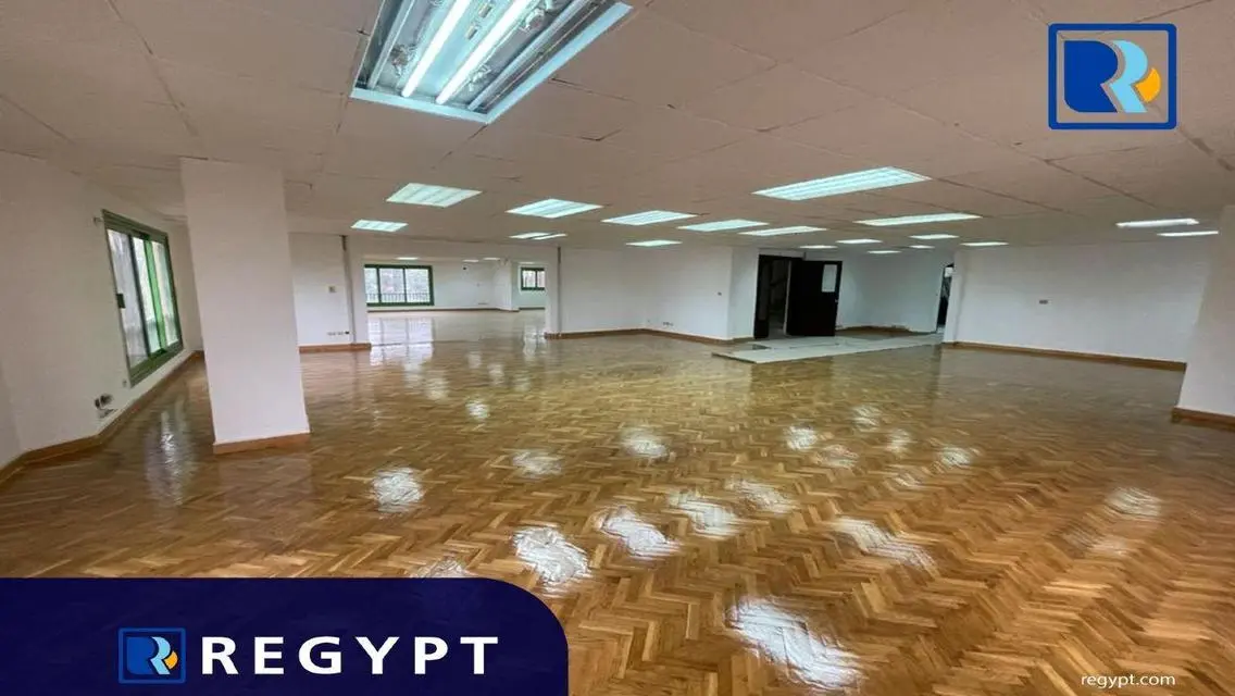 Invest in a Modern Office Space of 700 sqm at an Excellent Price