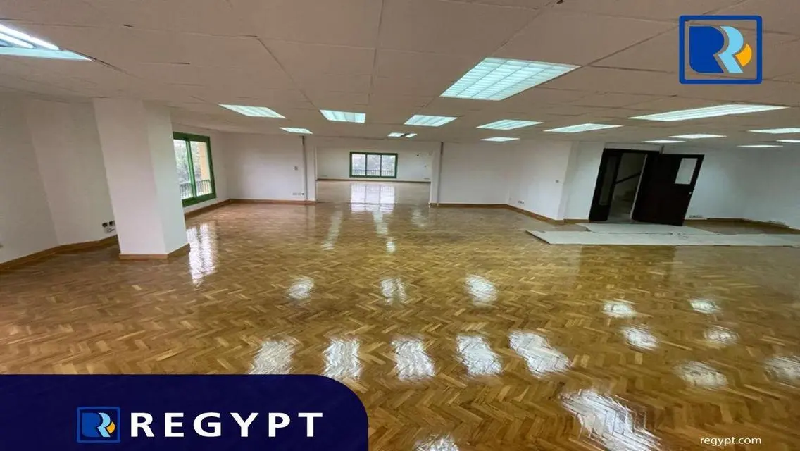 Invest in a Modern Office Space of 700 sqm at an Excellent Price