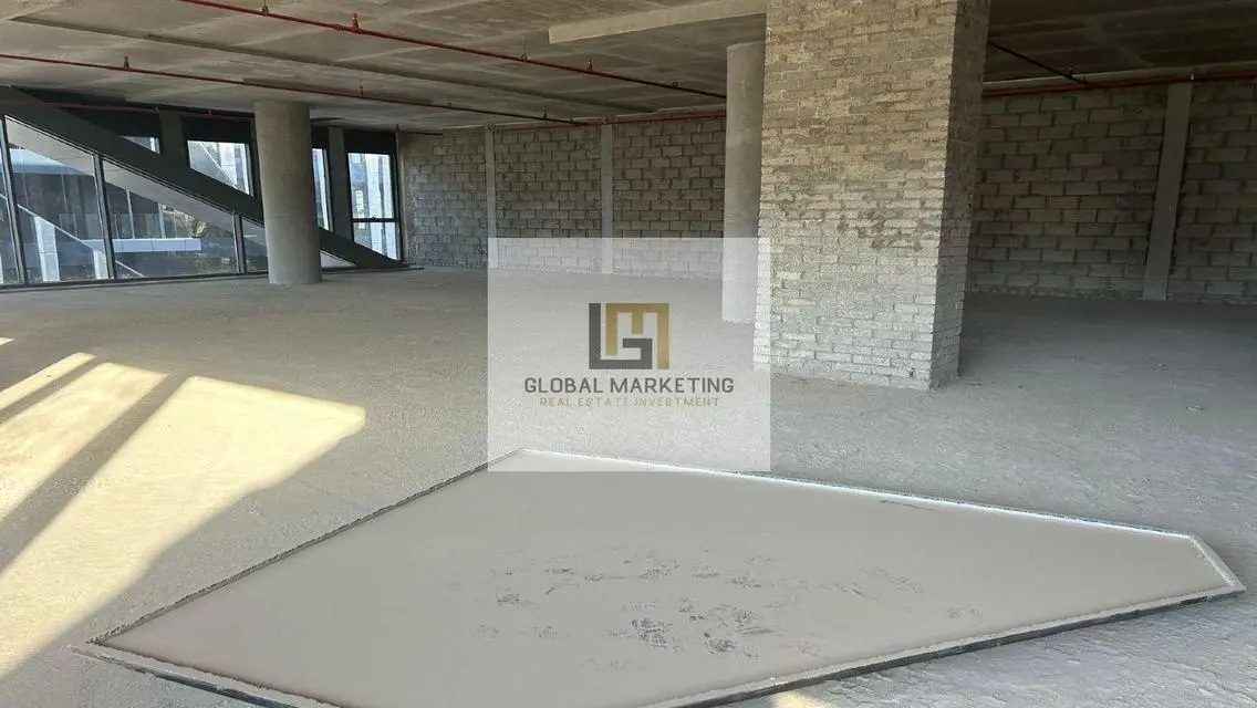 Distinctive Apartment with 495 sqm in the Heart of the City