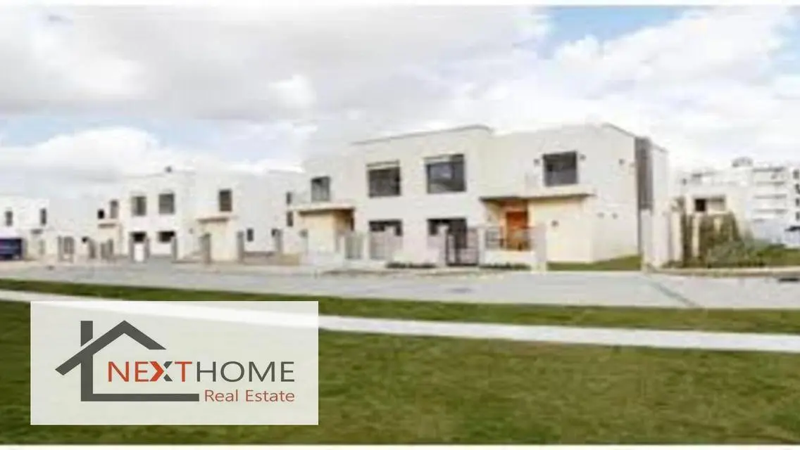 Stunning 3-Bedroom Apartment - 2 Bathrooms - 2 Car Parks