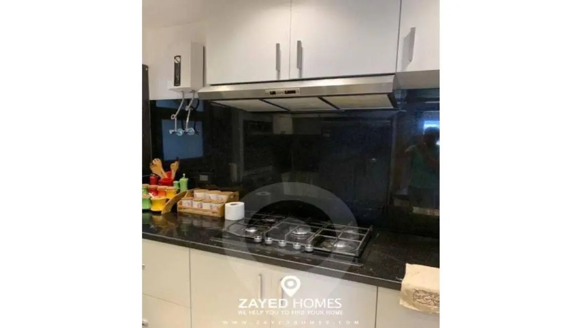 Luxurious 152 sqm Apartment in Prime Location