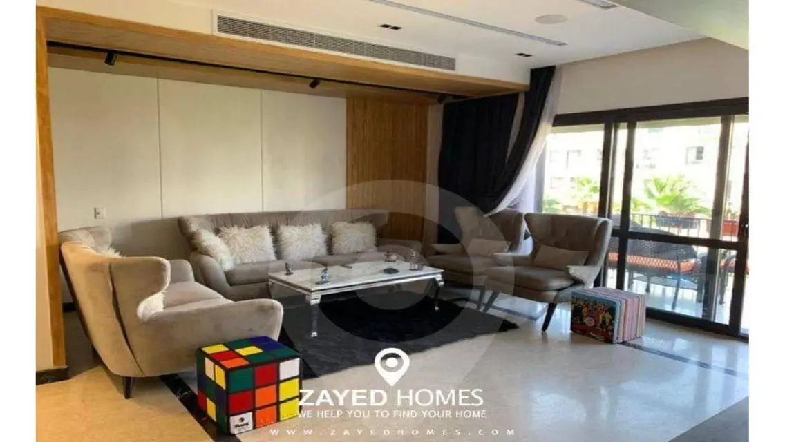 Luxurious 152 sqm Apartment in Prime Location