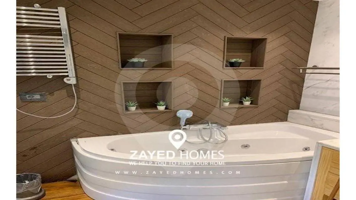 Luxurious 152 sqm Apartment in Prime Location