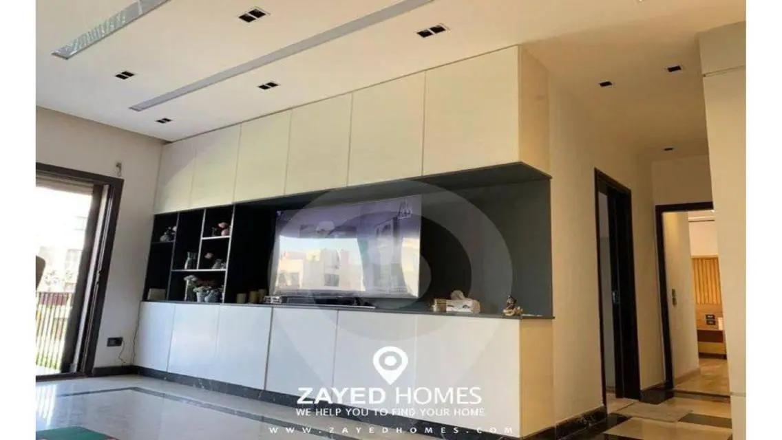 Luxurious 152 sqm Apartment in Prime Location