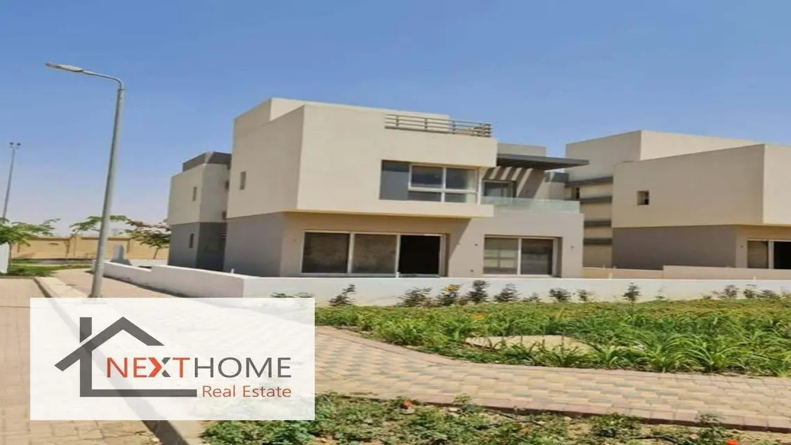 Luxury Villa for Sale with Spacious Design and Premium Amenities