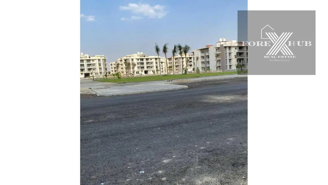 شقة فاخرة بمساحة كبيرة للبيع في القاهرة