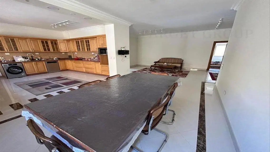 Luxurious Furnished Apartment in the Heart of the City