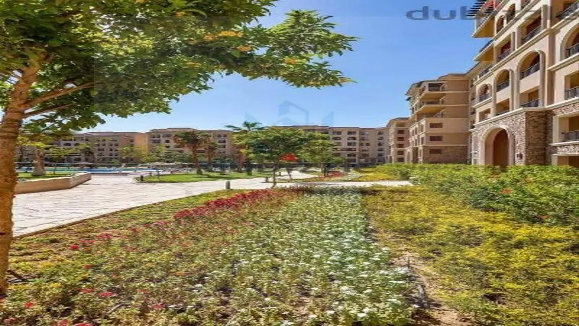 Luxury Apartment for Sale Overlooking Lakes