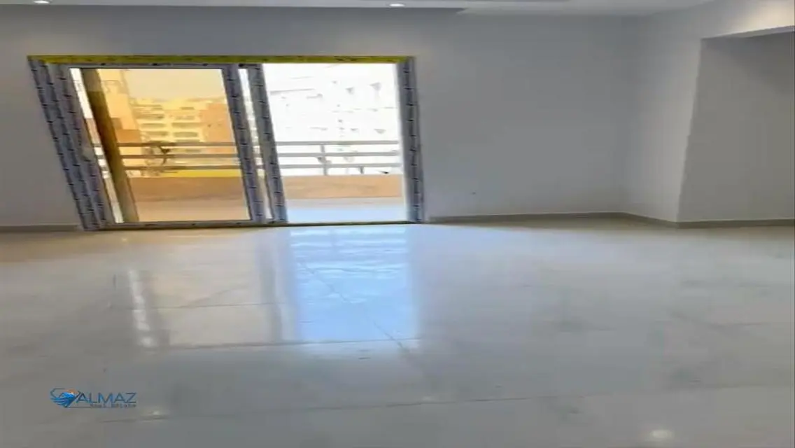 Luxury Apartment for Rent - E8844