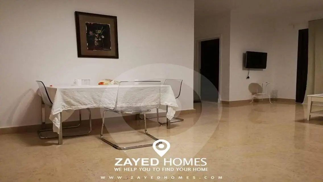 Luxury Apartment with Private Garden and Pool