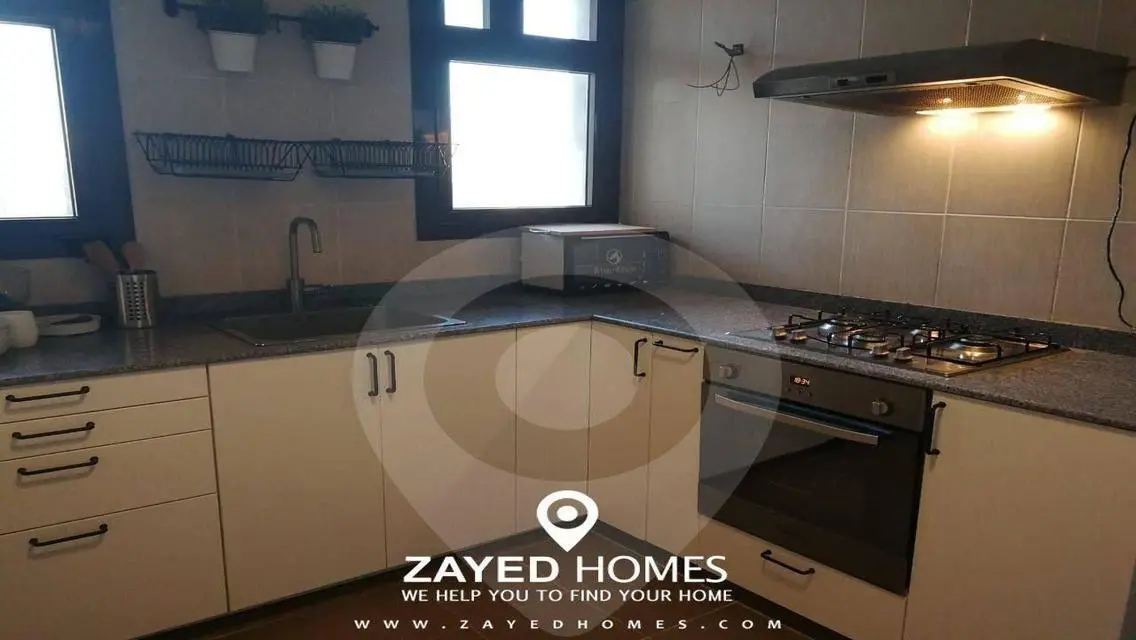 Luxury Apartment with Private Garden and Pool