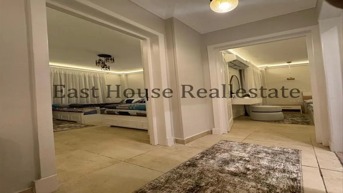 Luxury Apartment in B12