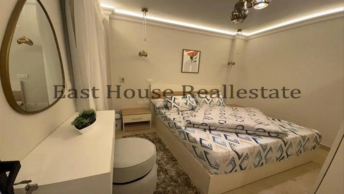 Luxury Apartment in B12