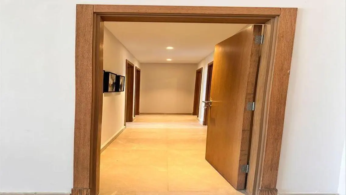 Stunning Villa for Rent with Spacious Layout