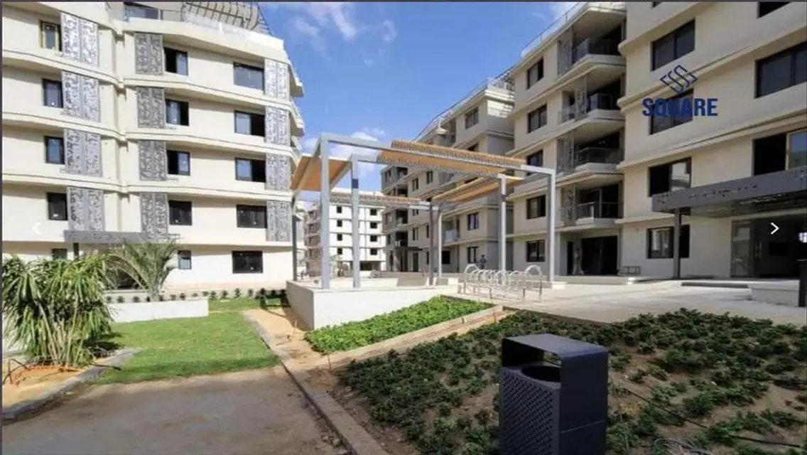 Luxurious Apartment with Stunning Lake View – 34 Badya