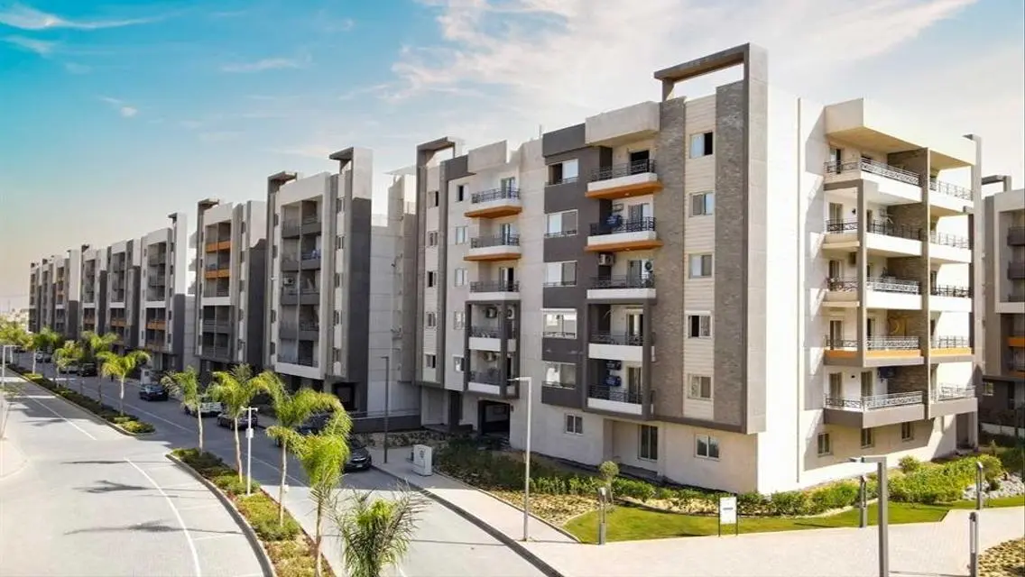 Luxury 3-Bedroom Apartment in Rock Eden with Stunning Views