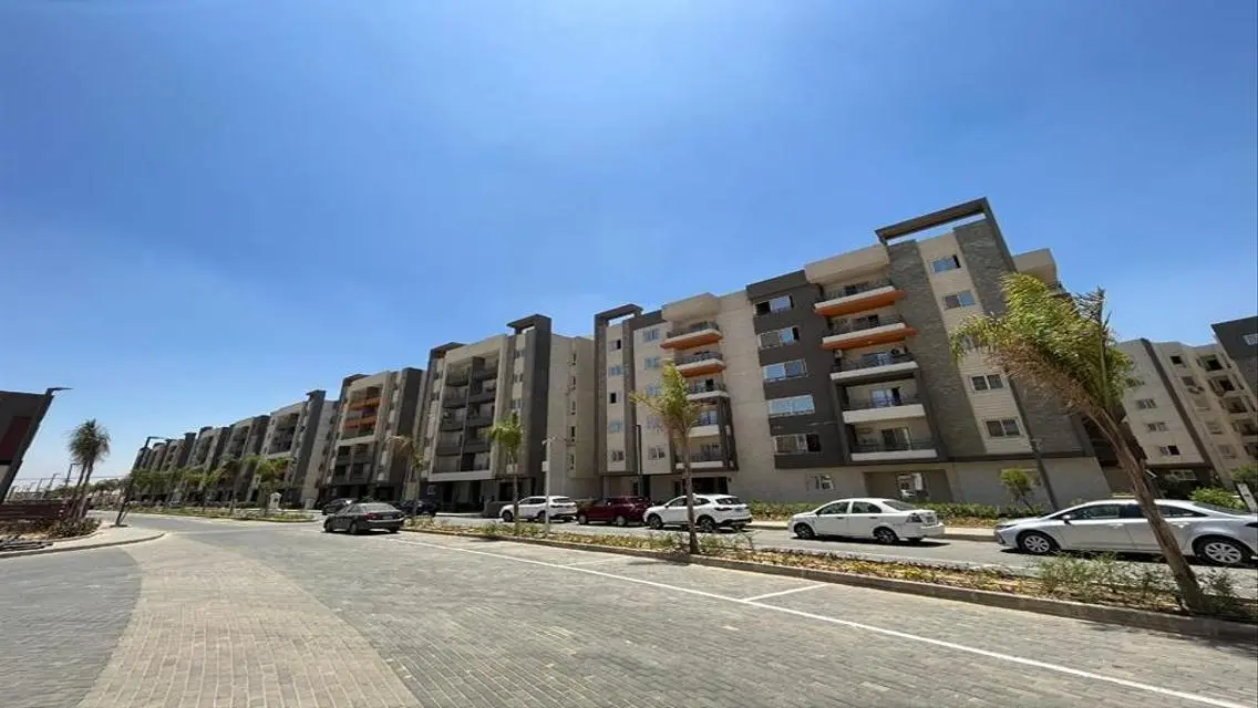 Luxury 3-Bedroom Apartment in Rock Eden with Stunning Views