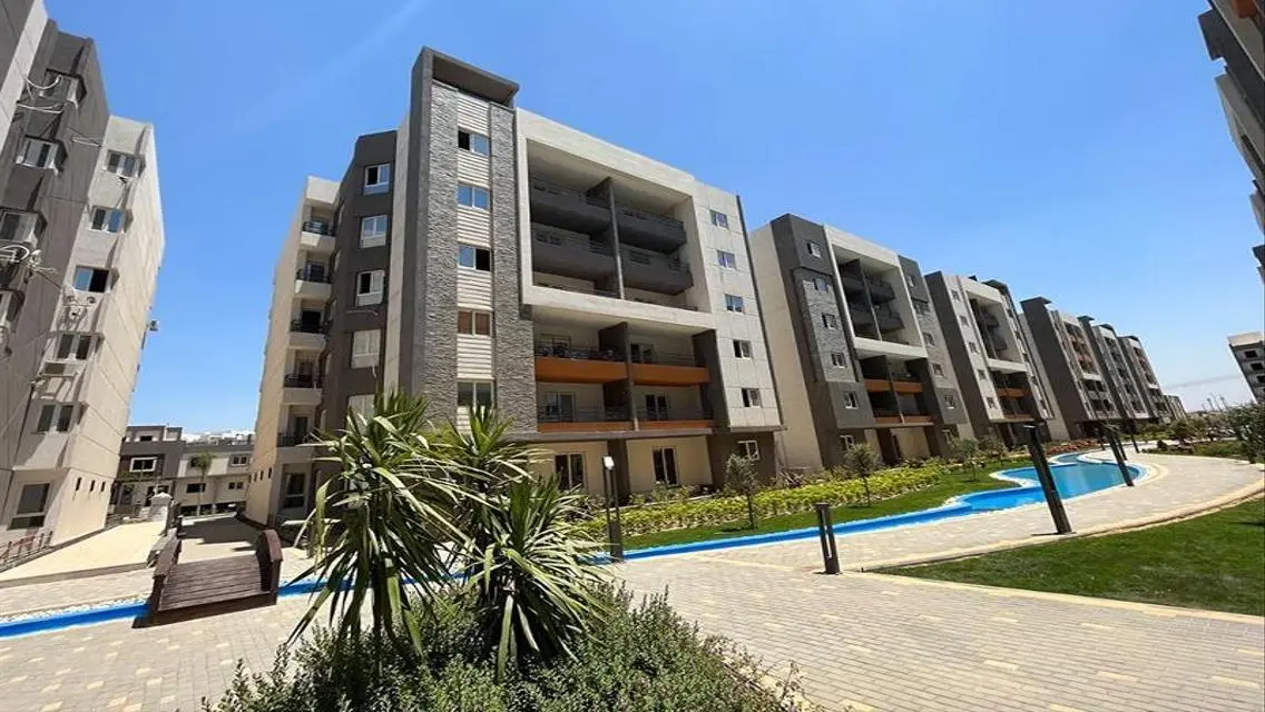 Luxury 3-Bedroom Apartment in Rock Eden with Stunning Views