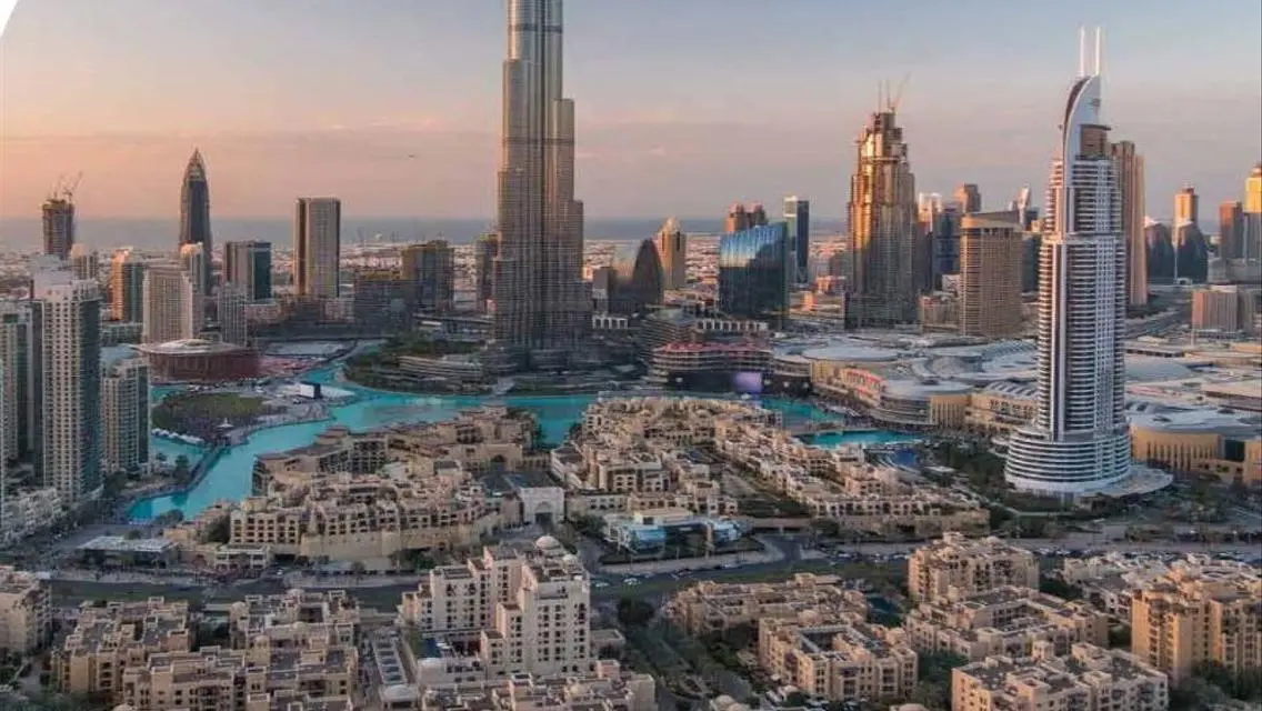 فيلا فاخرة للإيجار في بل فيو مع إطلالة على البحر