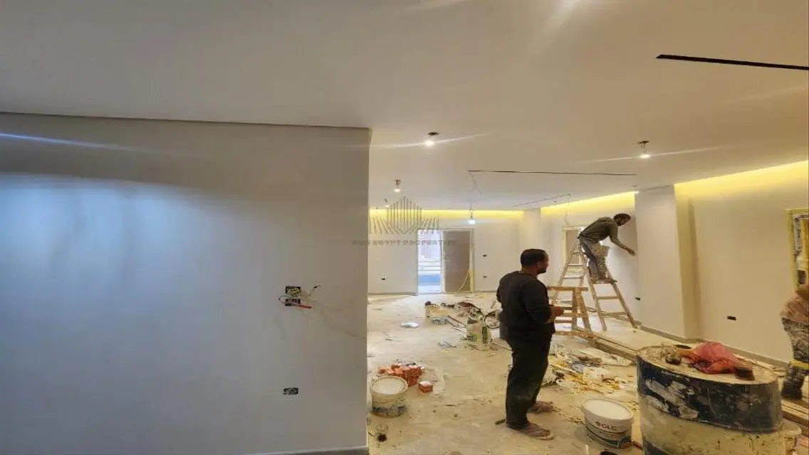 Luxury Villa for Sale with Security Guard and Covered Parking