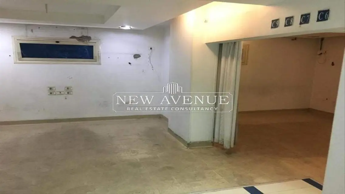 Premium Property of 450 Square Meters for Sale