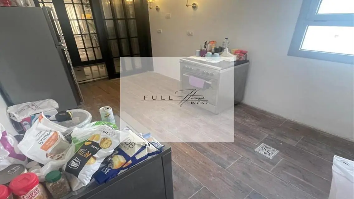 Luxury Villas with Private Pool and Garden in Prime Location