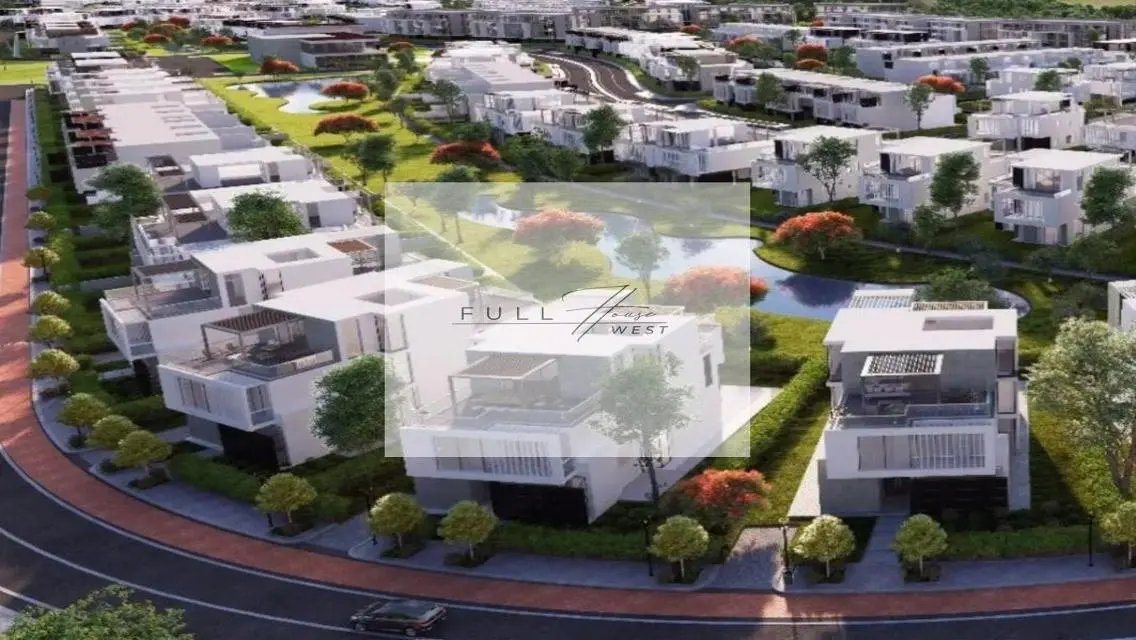 Luxury Villas with Private Pool and Garden in Prime Location