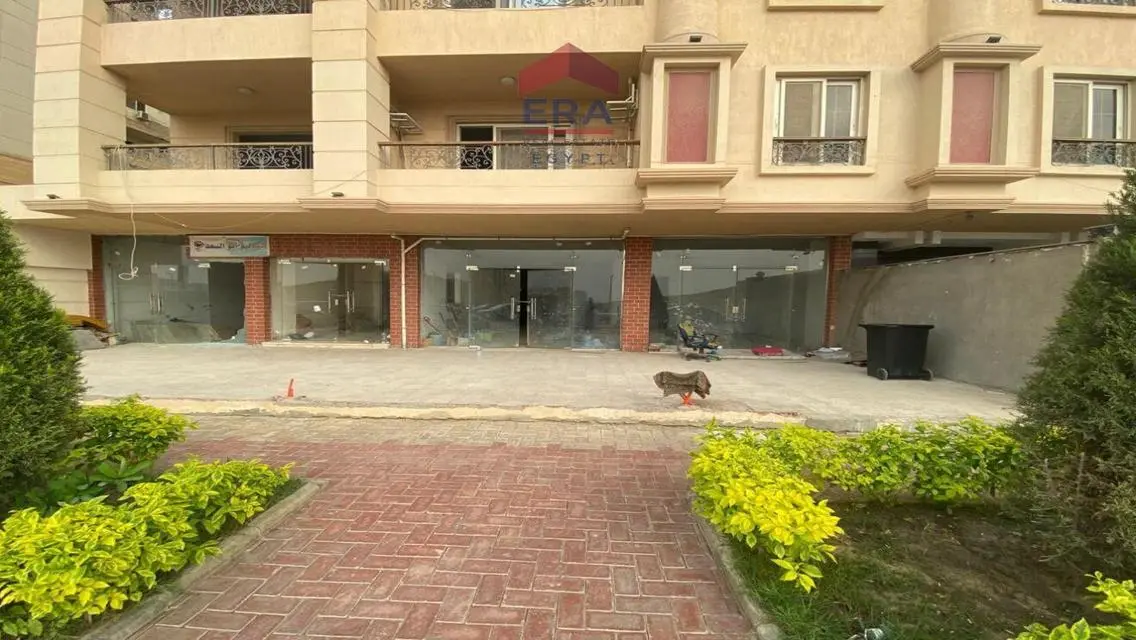 شقة فاخرة للبيع بمساحة 200 متر في قلب المدينة