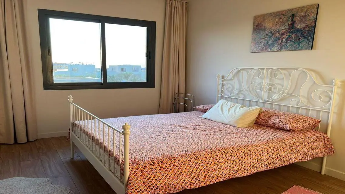 Luxury Apartment Available at Residence 198