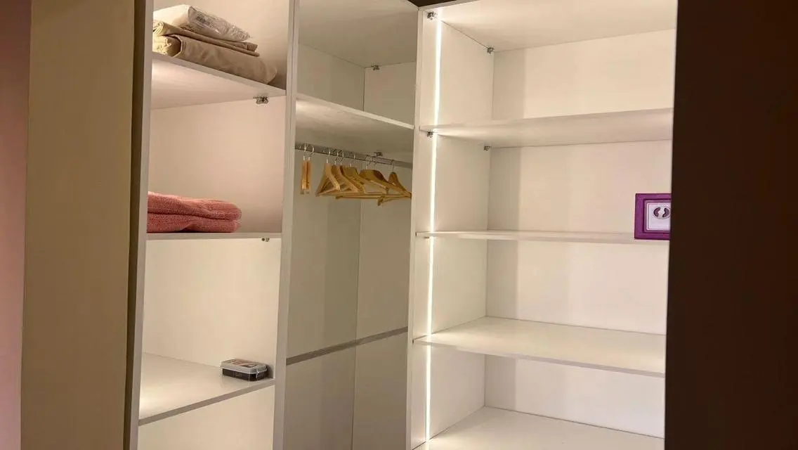 Luxury Apartment Available at Residence 198