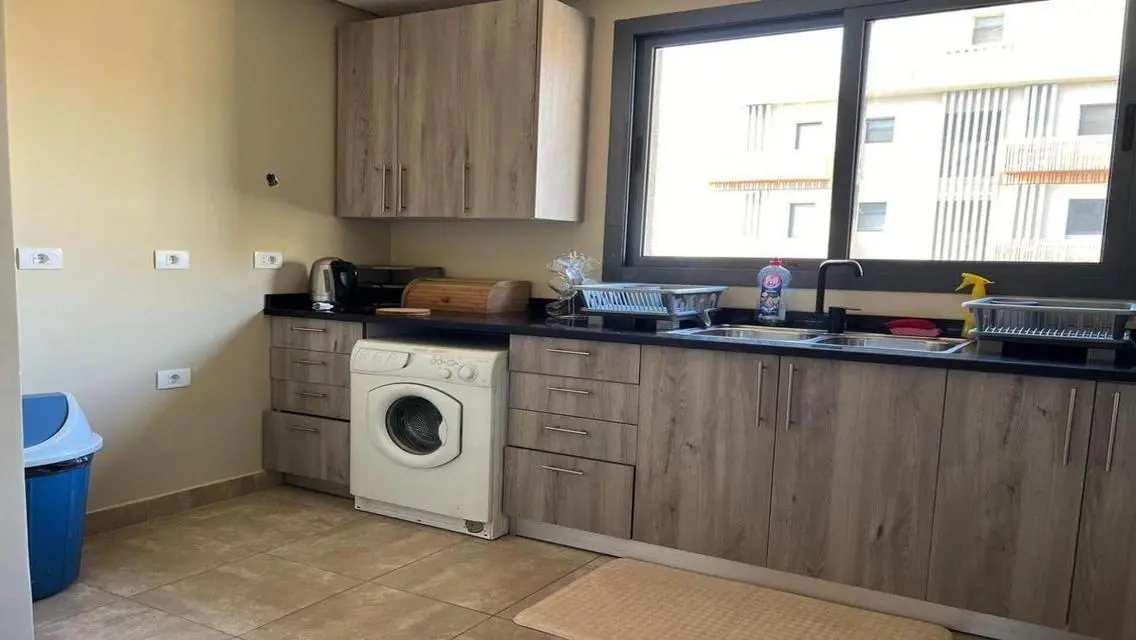 Luxury Apartment Available at Residence 198