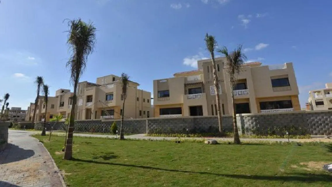 461 متر مربع في كومباوند جرين 4 - 252