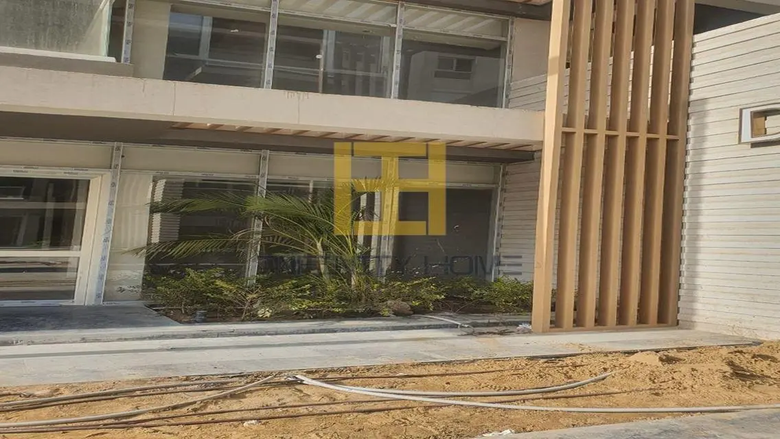 Luxury Apartment with Lake View - 6,200,000 EGP