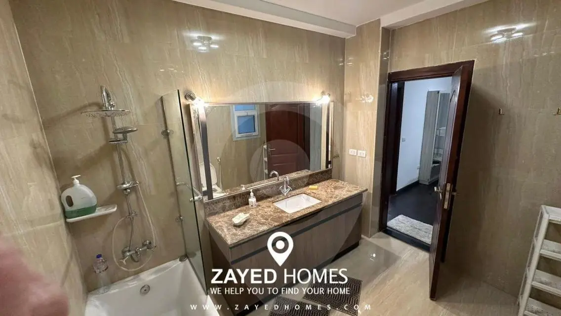 Luxury 365 sqm Apartment with Private Garden