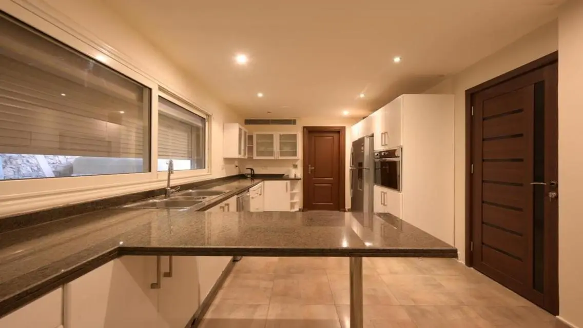 Luxury Villa for Sale at 550,000 EGP in Prime Location