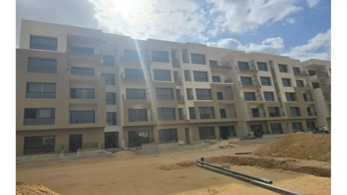 شقة فاخرة مع حارس أمن للبيع