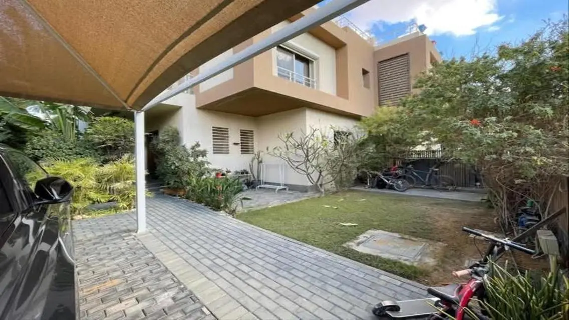 Luxury Villa with Private Pool and Garden