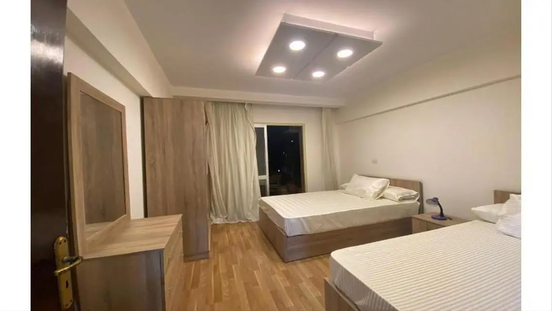 Charming Apartment of 34 Meters with Balcony & Security